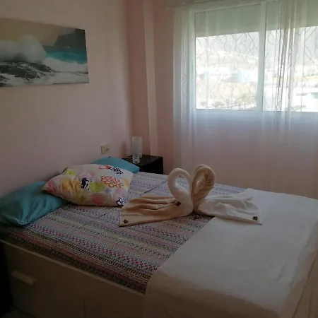 Апартаменты The Happiness Penthouse *